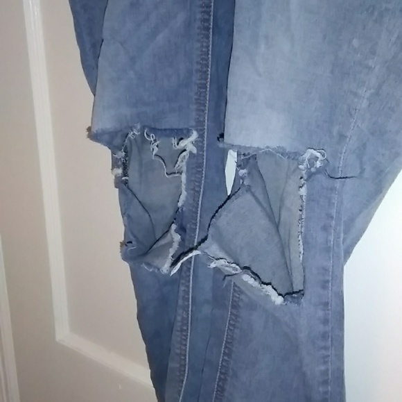 Jeans - Picture 2 of 3